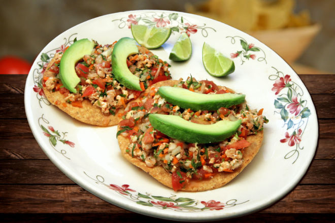 2 tostadas ceviche